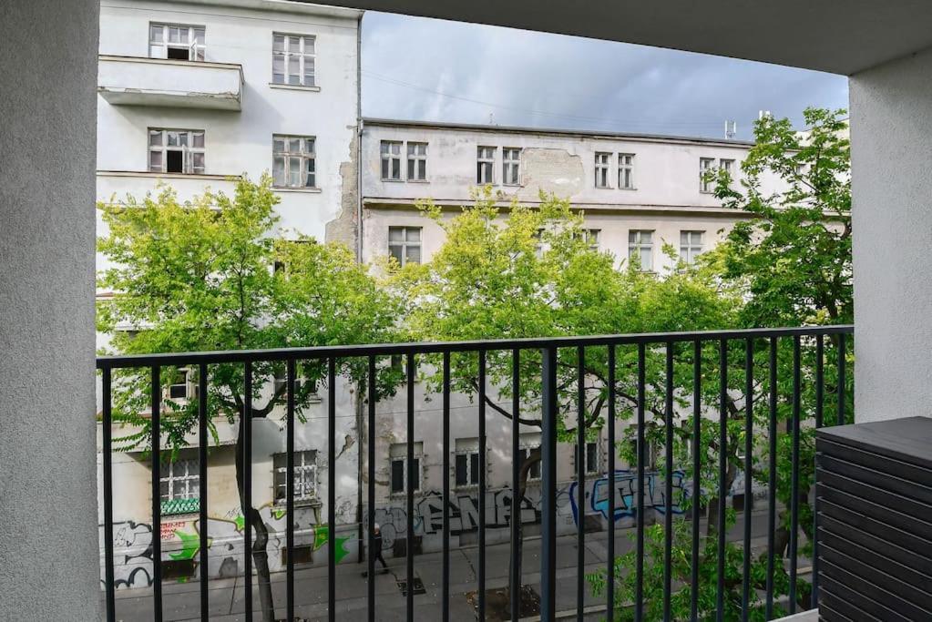 New Modern Apartment In City Center براتسيلافا المظهر الخارجي الصورة